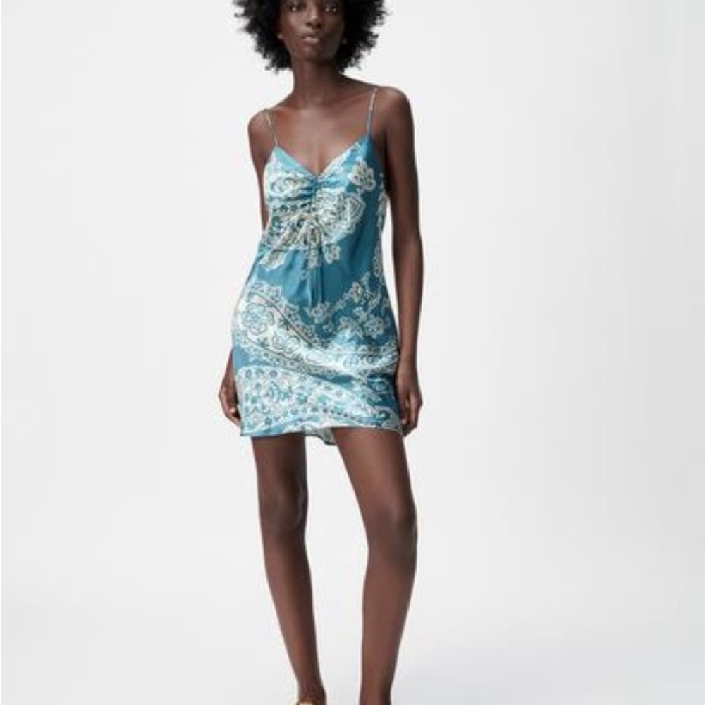 SATIN EFFECT PRINT DRESS - Bandana Dress